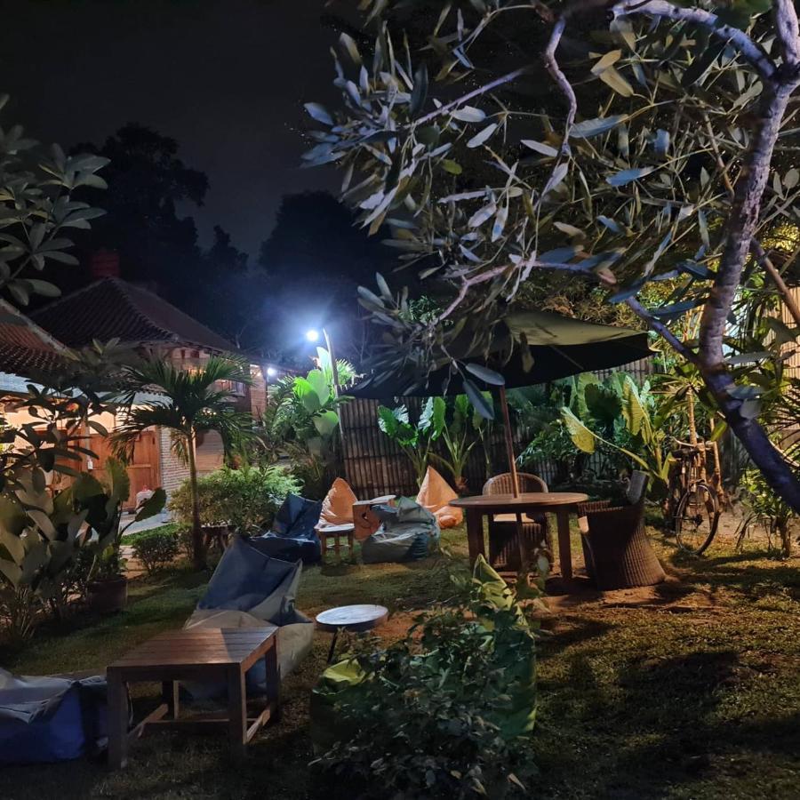 Villa Kayu Yogyakarta Kültér fotó