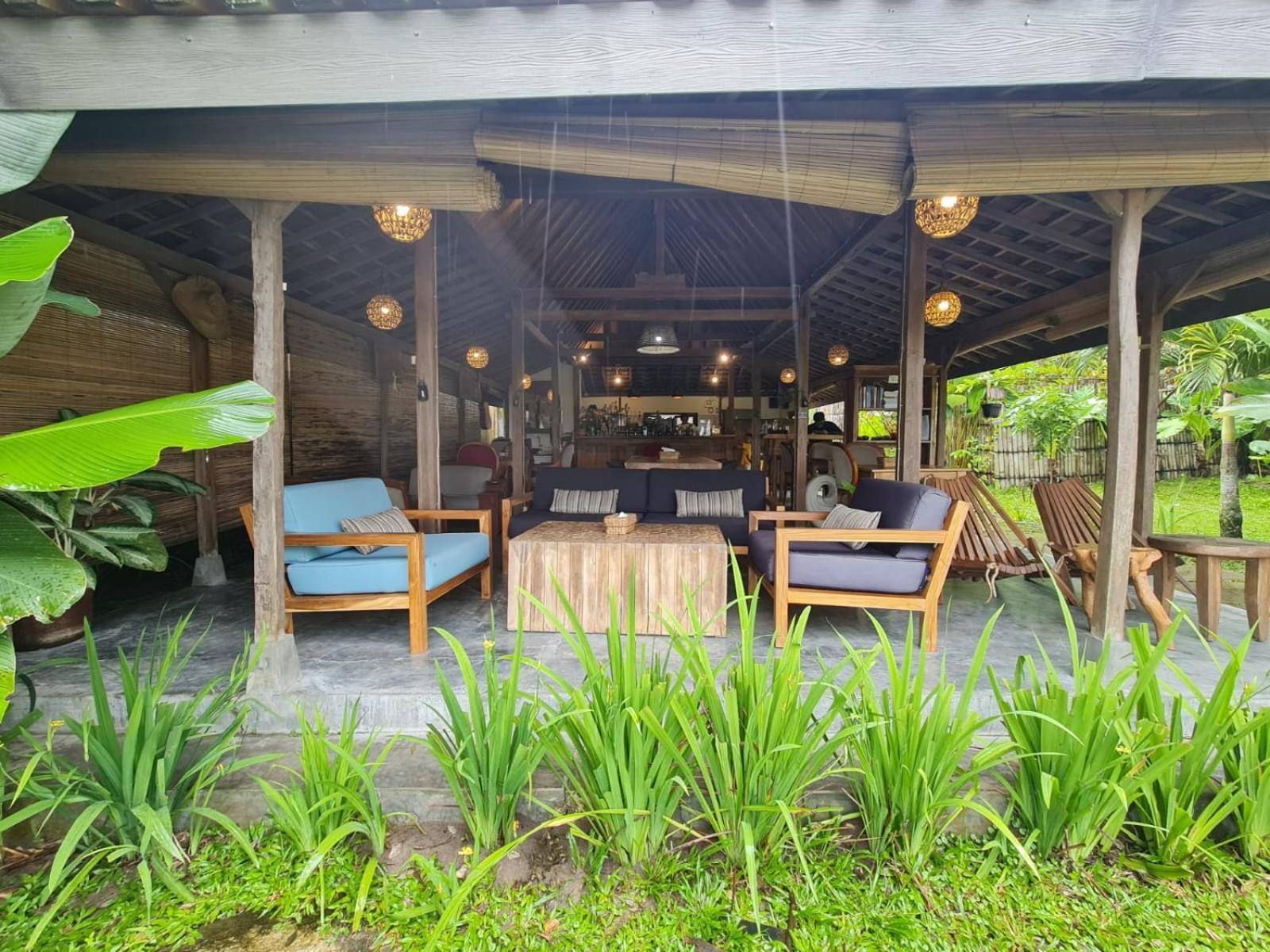 Villa Kayu Yogyakarta Kültér fotó